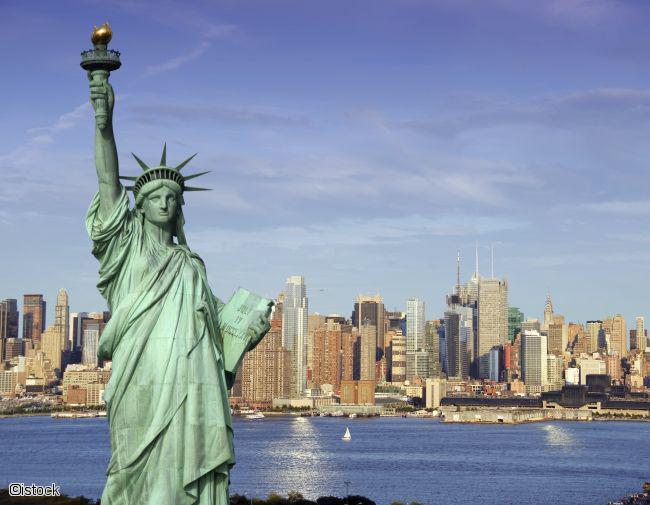 Statue de la liberté et skyline de New York